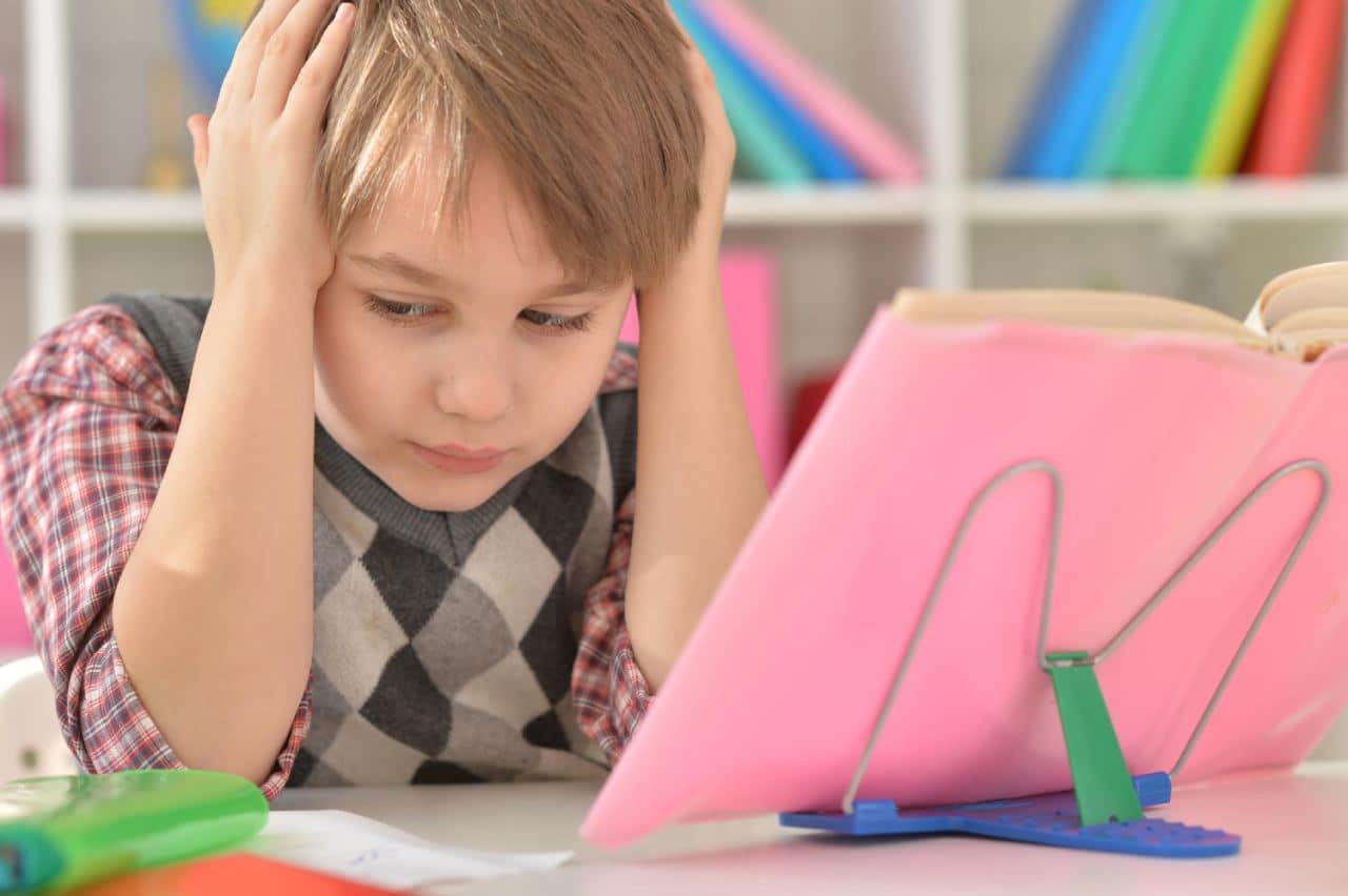 A child with signs of autism like sensitive to noise requiring assessment